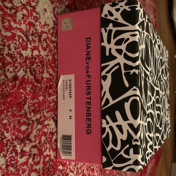 DianevonFurstenberg - Picture 5 of 5